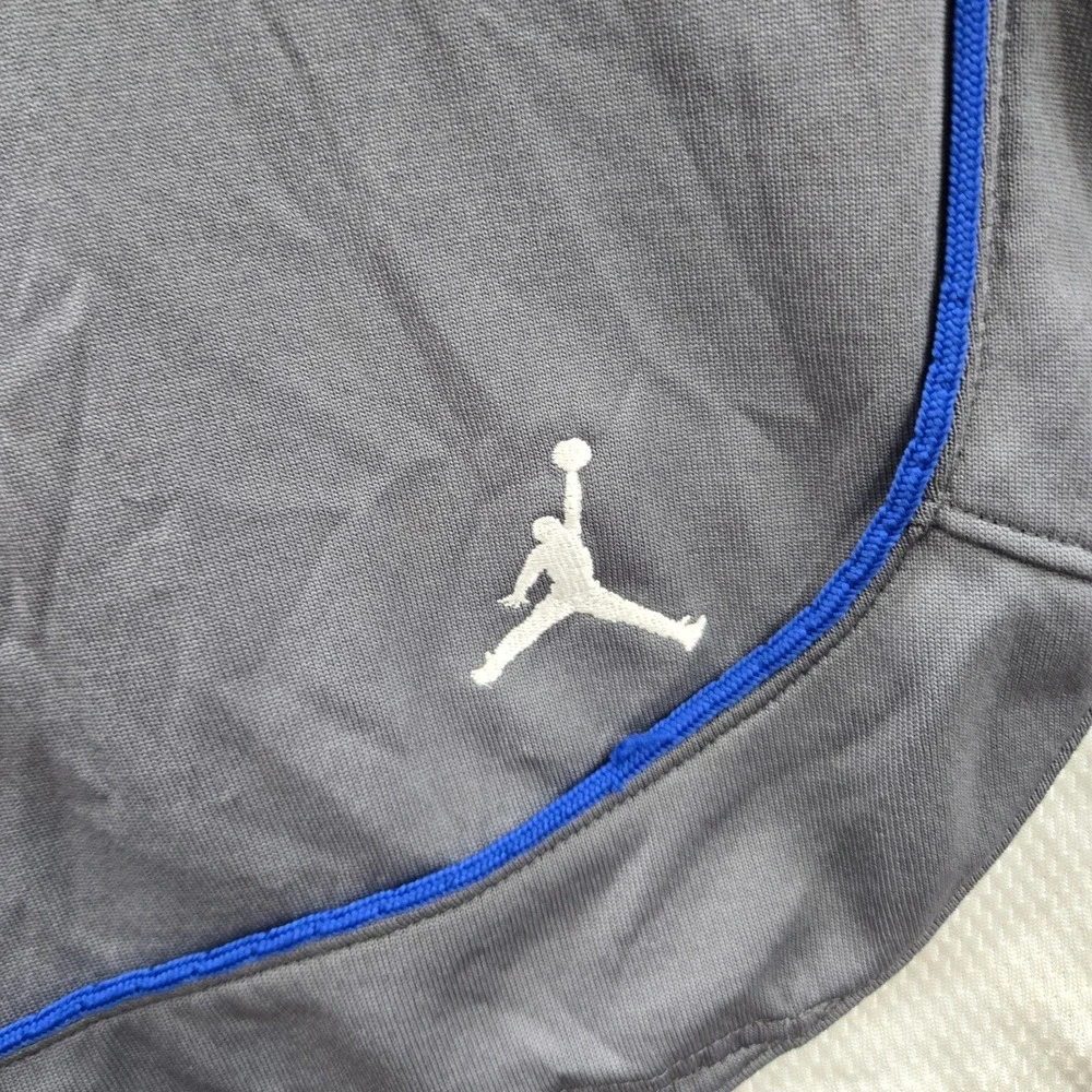 VINTAGE Air‎ Jordan Men Activewear Shorts L Gray Embroidered Jumpman Logo 10
